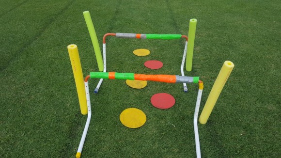 Hurdles Dot x2 Noodles